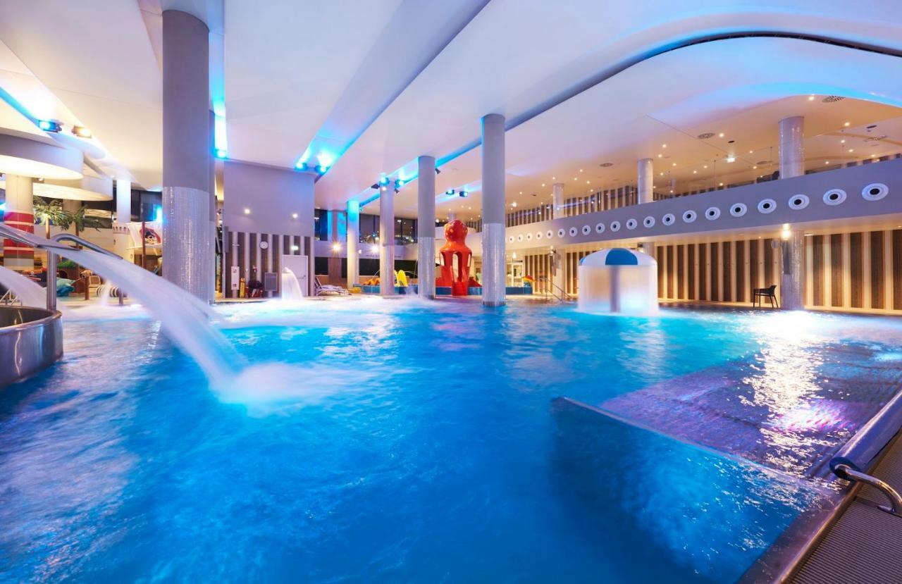 Vacationclub - Aquamarina Apartment C-05 Świnoujście  Eksteriør billede